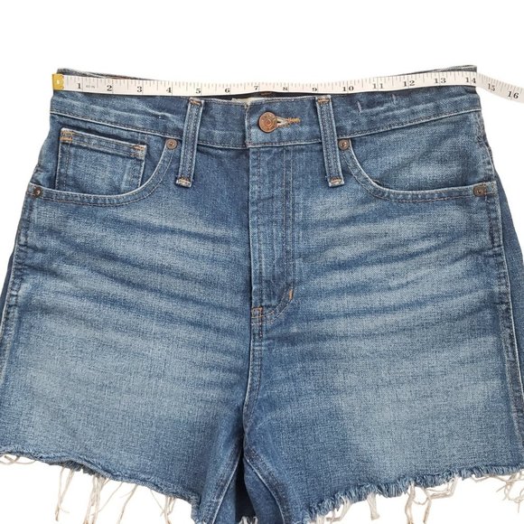 Madewell Perfect Jean Short High Waist Raw Hem in Ullman Wash size 26 - Picture 8 of 10